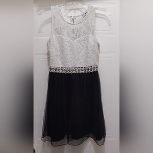 Speechless White and Black Dress